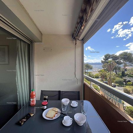 Studio Cabine A St-Raphael Avec Terrasse Et Parking, A 100M De La Plage - Fr-1-226A-23 Saint-Raphaël Exteriör bild